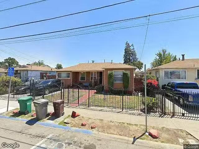 House for rent in Oakland