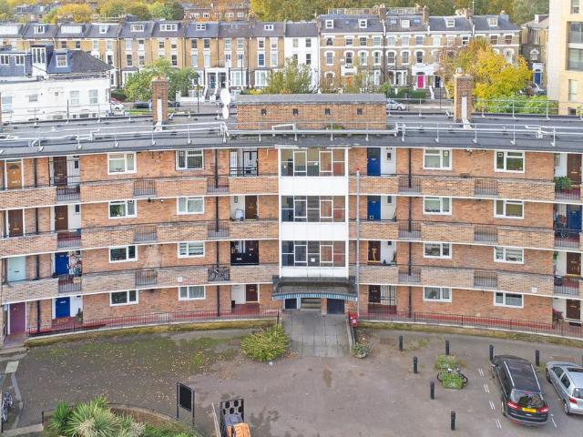 Studio for rent in Stoke Newington, Greater London