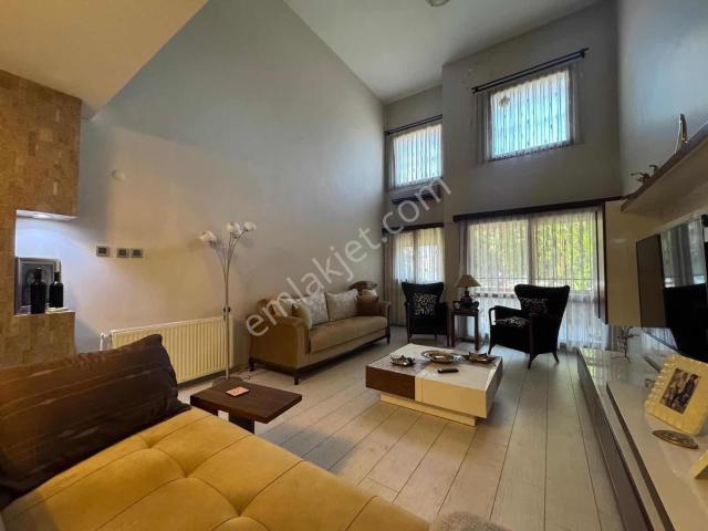Basın Sitesi Mahallesi, Karabağlar içerisinde kiralık mülk