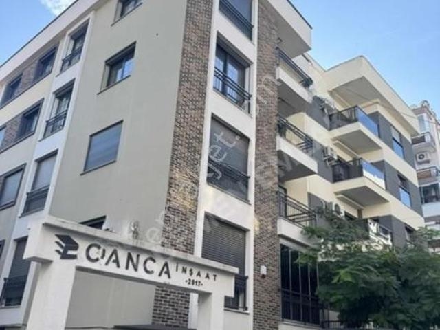 Karabağlar, İzmir içerisinde kiralık mülk
