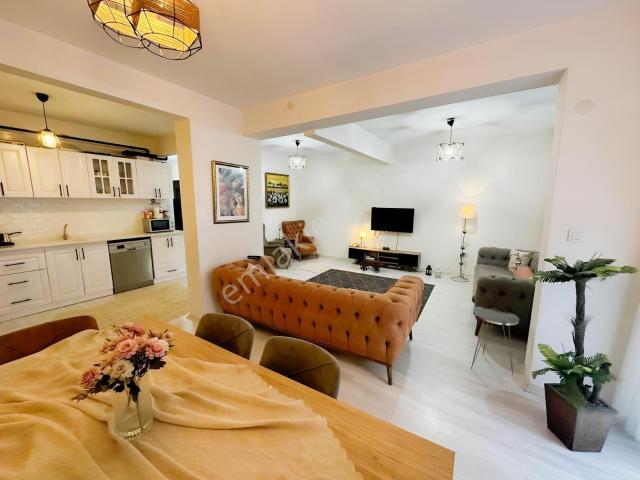 Küçükyalı, Konak içerisinde kiralık mülk