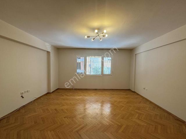 Konak, İzmir içerisinde kiralık mülk