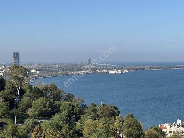 Konak, İzmir içerisinde satılık mülk