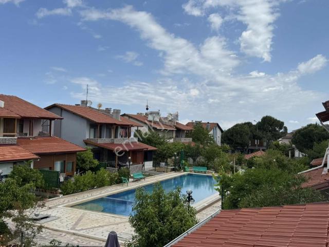 Urla, İzmir içerisinde kiralık Villa