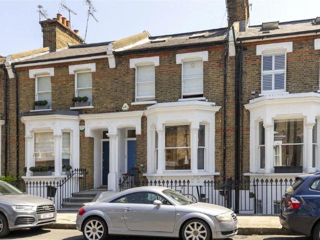 House for rent in Brompton, Greater London