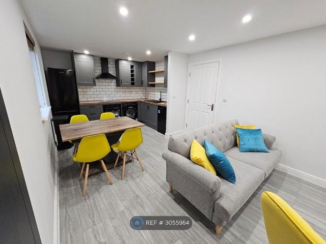 Apartment for rent in Levenshulme, Manchester