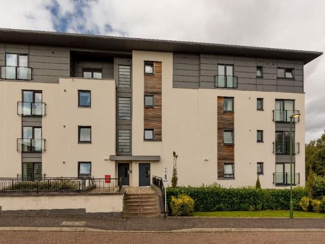 Apartment for rent in East Craigs, Scotland