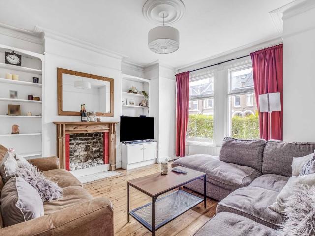 Apartment for rent in Streatham Hill, Greater London