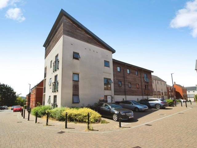Apartment for rent in Rodbourne, Swindon