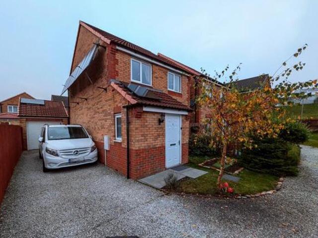 House for sale in Bradford, West Yorkshire