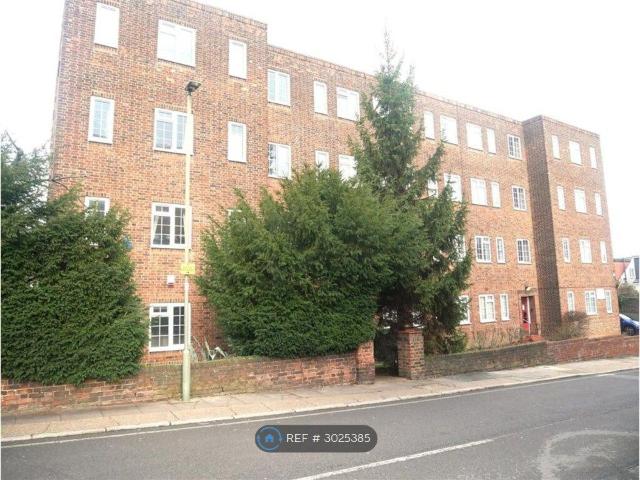 Apartment for rent in London Borough of Barnet, Greater London