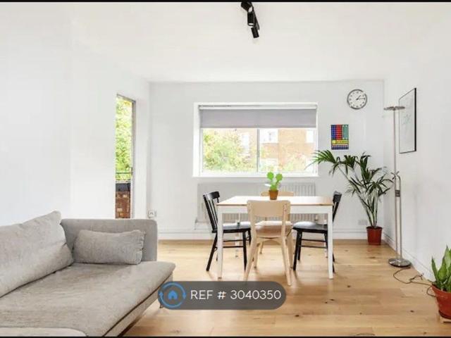 House for rent in Burnham Estate, Greater London