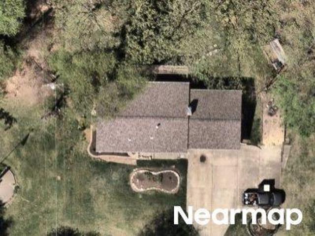 House for sale in Pekin, Illinois