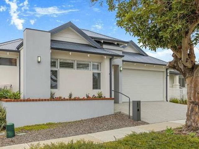 House for rent in Cockburn, Western Australia