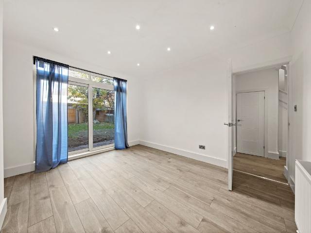 House for rent in Dollis Hill, Greater London