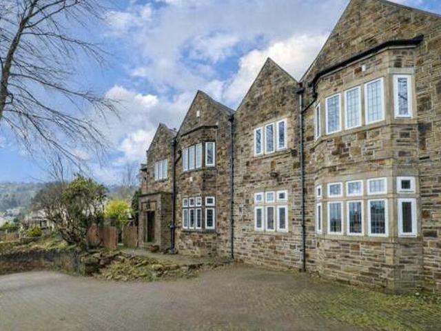 House for sale in Halifax, West Yorkshire