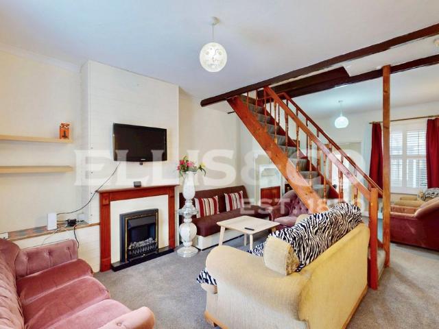 House for rent in London Borough of Brent, Greater London