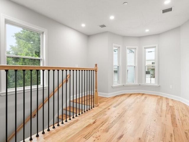 Condo for sale in Lowell