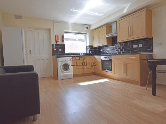 House for rent in Hyson Green, Haddon