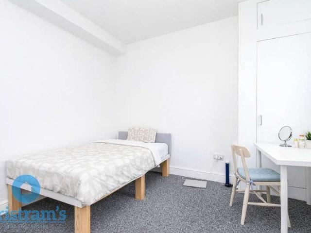 Room for rent in Hyson Green, Haddon