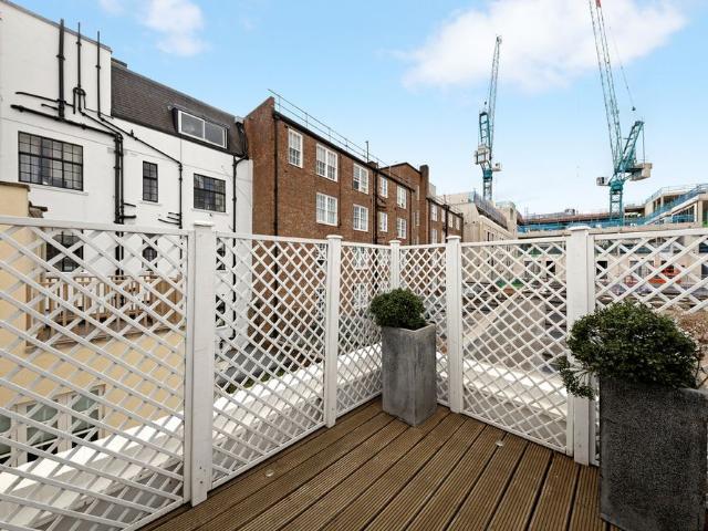 House for rent in Chelsea, Greater London