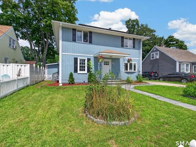 House for sale in Bridgeport, Connecticut