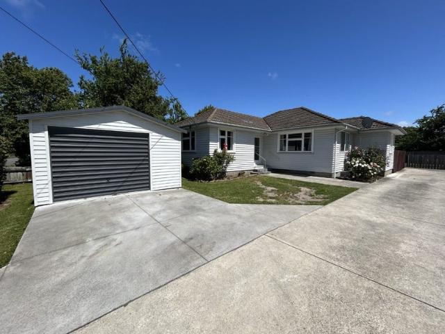 House for rent in Burnside, Fendalton-Waimari-Harewood Community