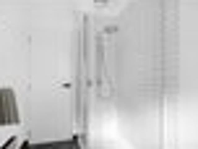 Apartment for rent in Chaslands, Canterbury