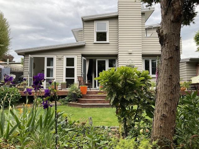 House for rent in Chaslands, Canterbury