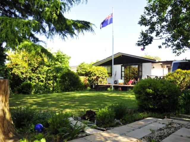 House for rent in Chaslands, Canterbury