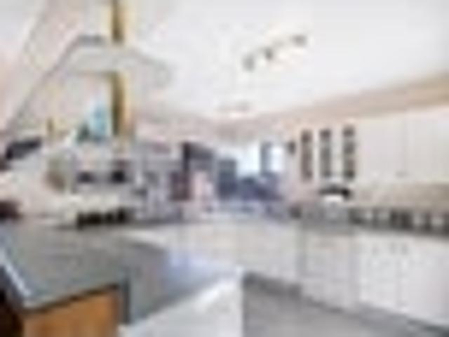 House for rent in Chaslands, Canterbury