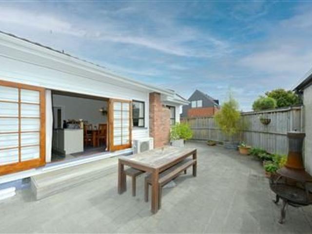 House for rent in Chaslands, Canterbury