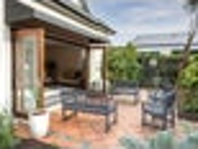 House for rent in Chaslands, Canterbury