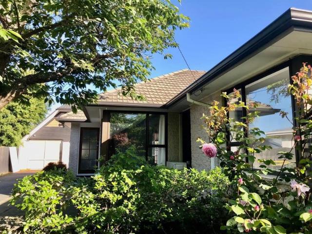 House for rent in Chaslands, Canterbury