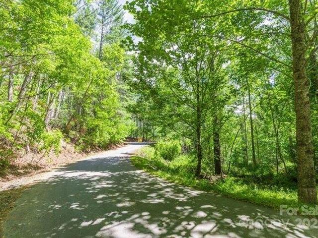 Land for sale in Yancey, North Carolina