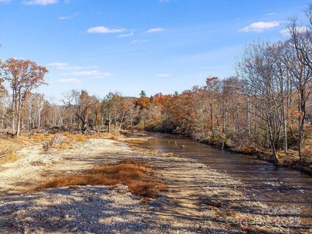 Land for sale in Yancey, North Carolina