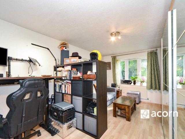 Apartment for rent in London Borough of Lewisham, Cat Hill
