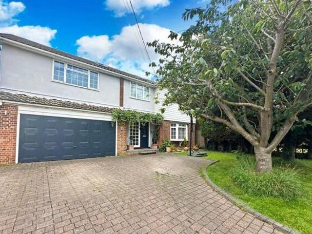 House for sale in Queens Park, Billericay