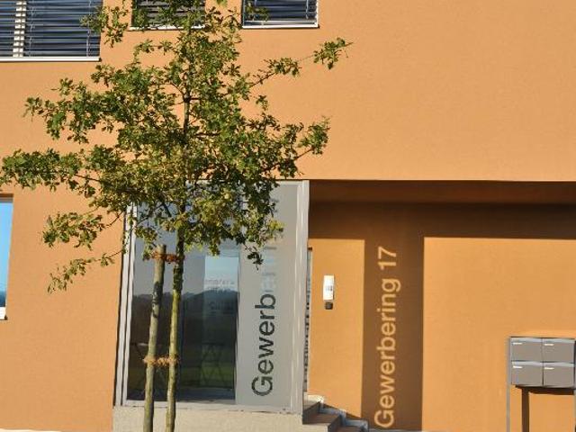 Büro mieten in Lü