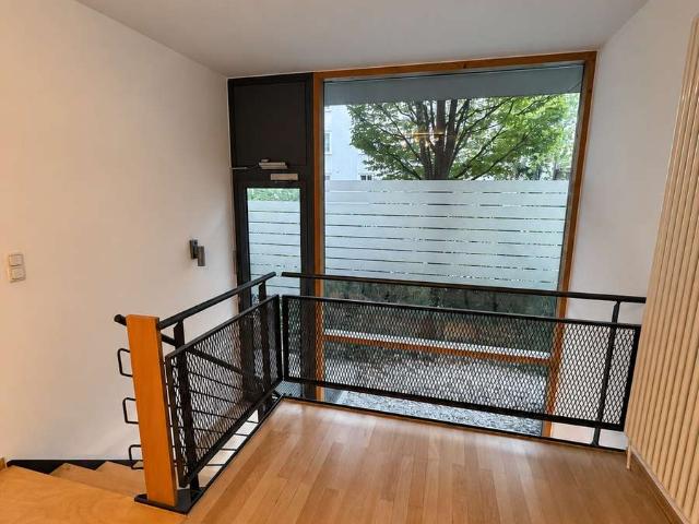 Büro kaufen in St. Benno-Viertel, München