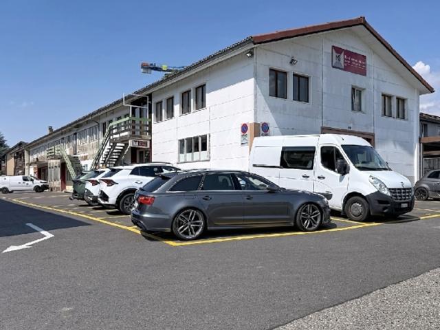 Büro mieten in Chavannes-de-Bogis, Waadt