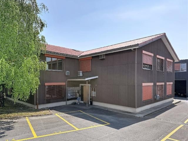 Büro mieten in Chavannes-de-Bogis, Waadt