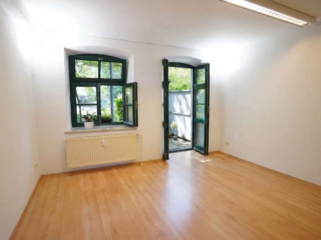 Büro kaufen in Augsburg