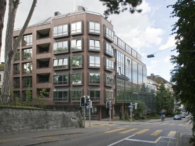 Büro mieten in Einigen, Zürich