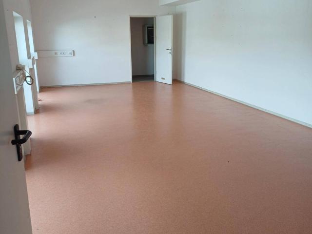 Büro mieten in Oberndorf in Tirol, Tirol