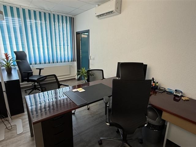 Büro kaufen in Belmont-Yverdon, Waadt
