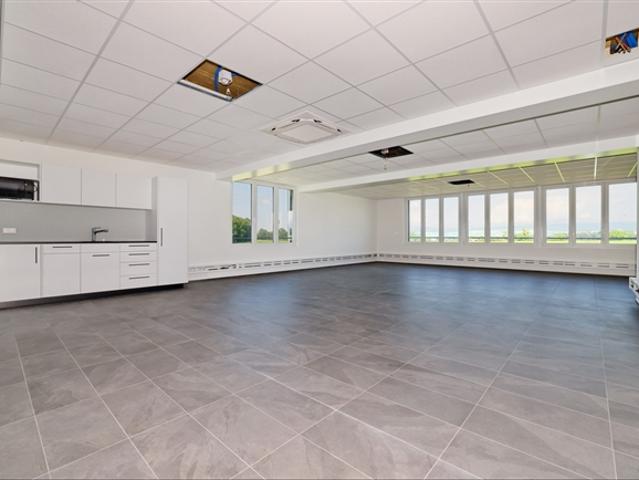 Büro mieten in Courgevaux, Freiburg