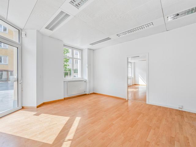 Immobilie kaufen in Einigen, Zürich