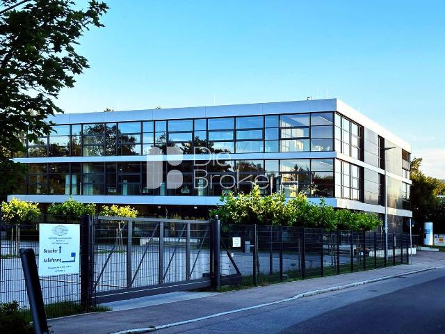Büro kaufen in Gewerbegebiet Ursenwang-Nord, Göppingen