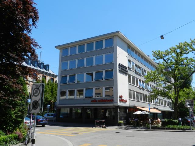 Büro mieten in Einigen, Zürich